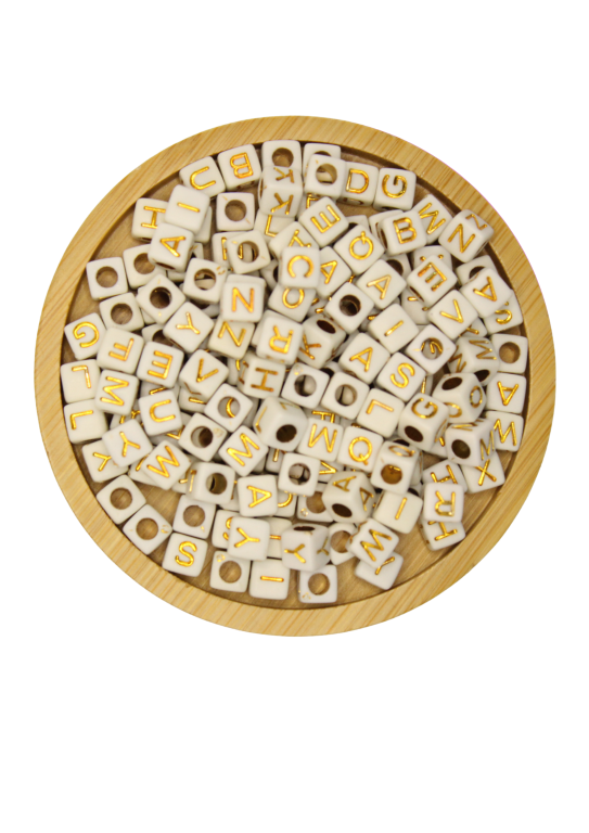 MIÇANGUINHA  QUADRADA COM LETRA