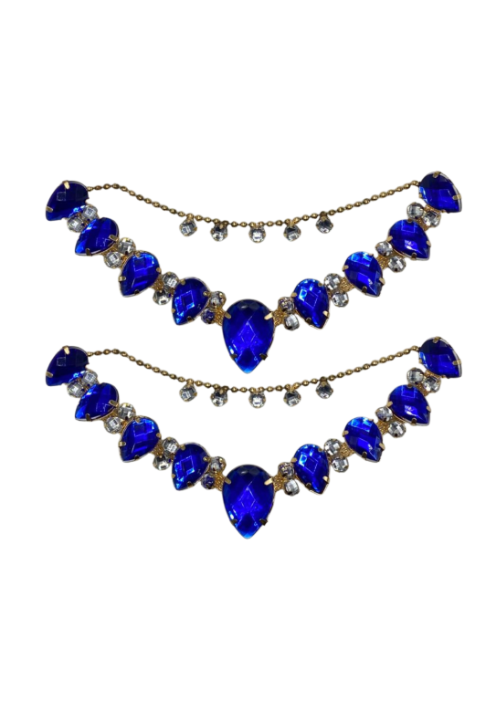 CABEDAL EM "V" - COM STRASS